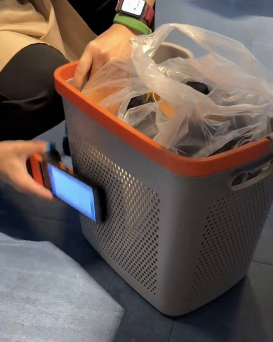 海底捞上线“扫盘结算”：餐盘内植入食材价格芯片