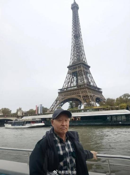 大爷拍的“素颜”巴黎火了 埃菲尔铁塔像“电线塔”