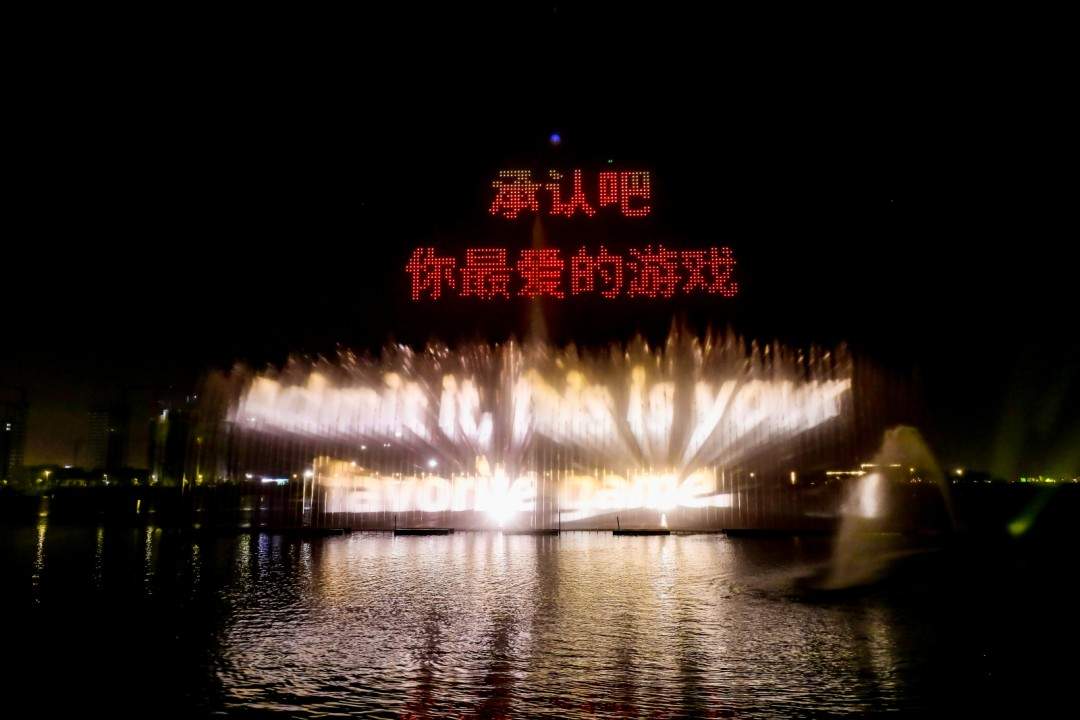 顶尖GOAT对决+水天光影秀：《战舰世界》给出了玩家真香的答案