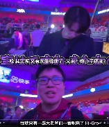 为向哥们证明《街头霸王6》不难,我要去总决赛揍“世界冠军”