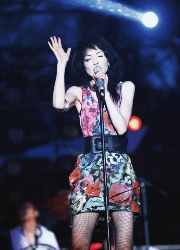 网传张曼玉将空降浪姐舞台，真相竟然是这样