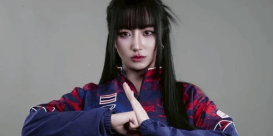 电竞女神比赛作弊，男友坦白代打真相令人震惊